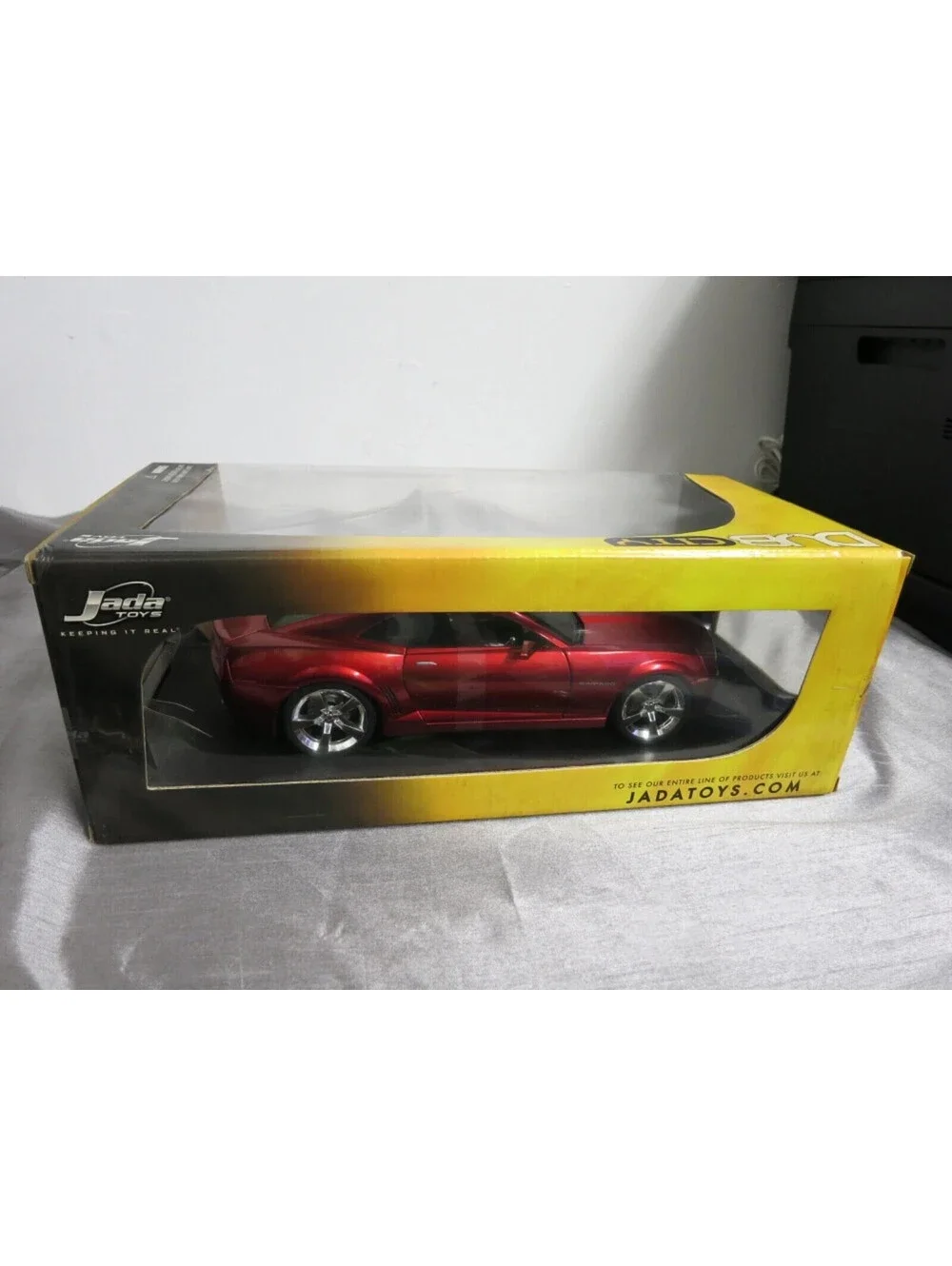 DUB CITY 2006 Chevy Camaro Concept Die-Cast 1:18 - Sealed in Box - Red
